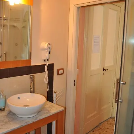 Bed and breakfast Teatro Bellini 4*