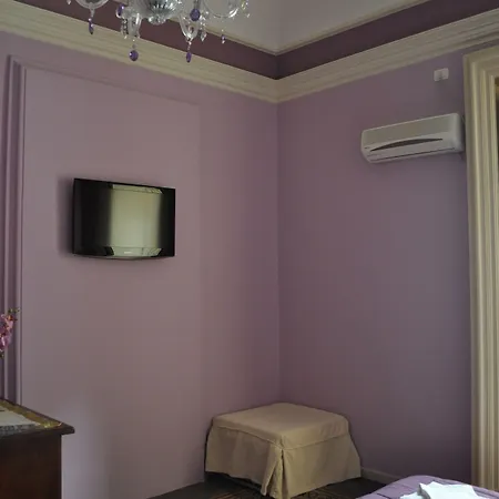 Teatro Bellini Bed and Breakfast
