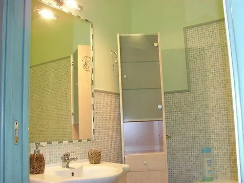 Teatro Bellini Bed & Breakfast 3*